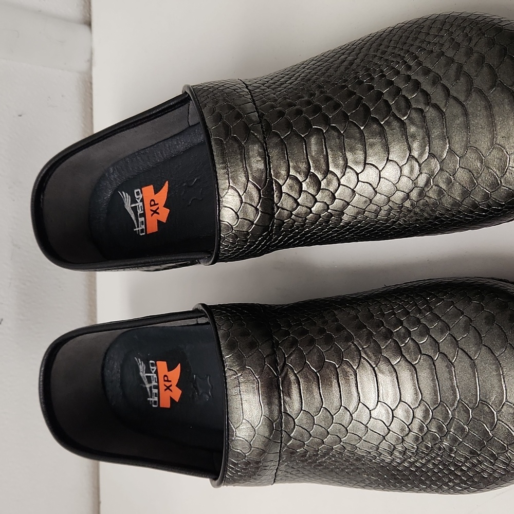 Dansko pro xp caiman nwb